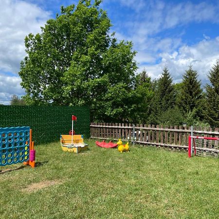 Pension & Gaststaette Bauernstube Heinsdorfergrund Екстериор снимка