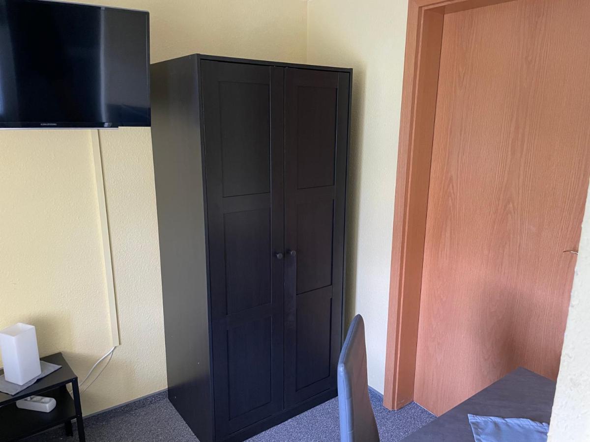 Pension & Gaststaette Bauernstube Heinsdorfergrund Екстериор снимка