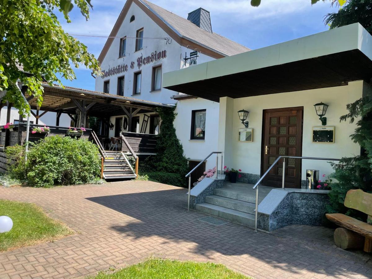 Pension & Gaststaette Bauernstube Heinsdorfergrund Екстериор снимка